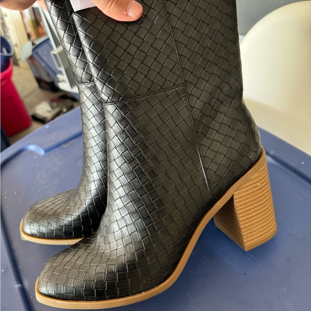 Universal Thread boots - Picture 3 of 7